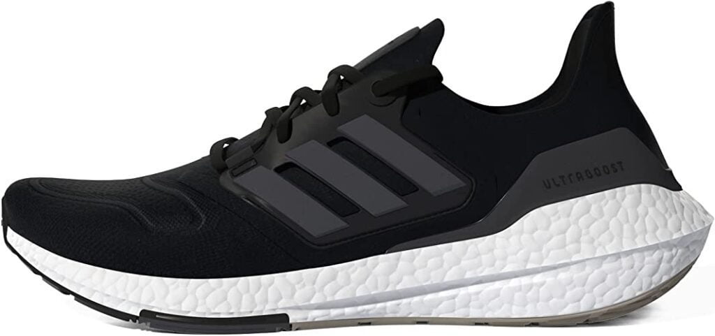 Adidas Men's Ultraboost 22 Heavy Men Running Shoe
